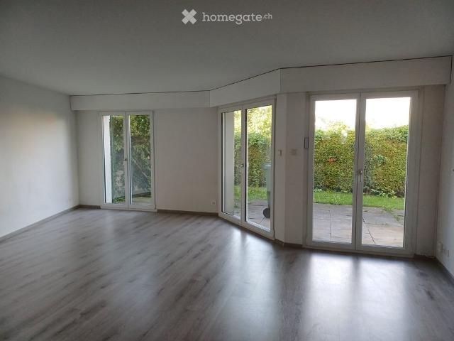 Charmante 4.5 Zimmer Maisonettewohnung in Dürnten – sofort verfügbar