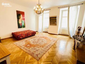 Charmante 4 Zimmer Altbauwohnung in Toplage Nähe Stephansplatz