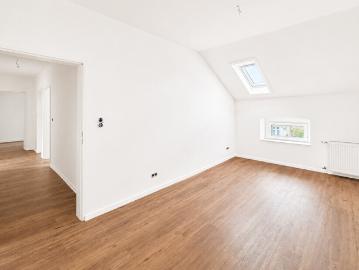 Charmante 4 Zimmer Dachgeschosswohnung am beliebten Frankenplatz in Düsseldorf Derendorf