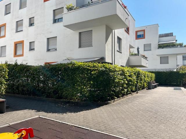 Charmante 4 Zimmer EG Wohnung mit Garten
