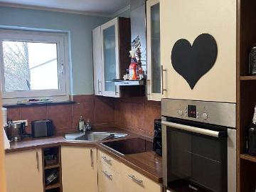 Charmante 4 Zimmer Wohnung in Bad Homburg renoviert, mit Blick in den Park!
