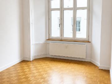 Charmante 4 Zimmer Wohnung mit Balkon in Basel – ab Juli 2026 verfügbar