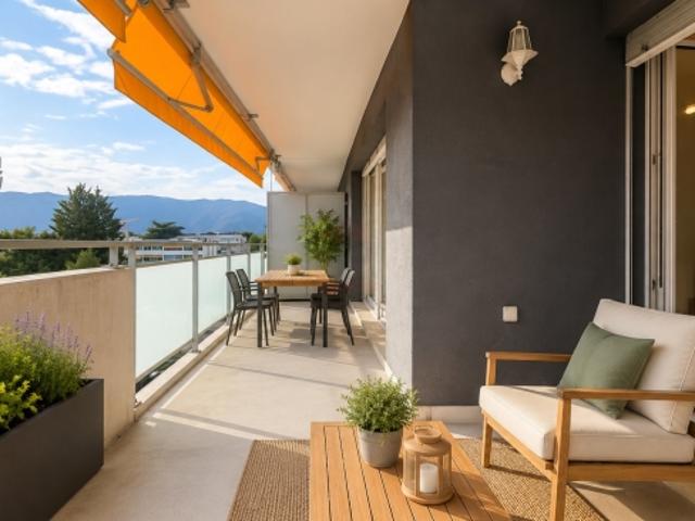 Charmante 5 Zimmer Wohnung mit 117 m² PSA in Meyrin mit großem Balkon