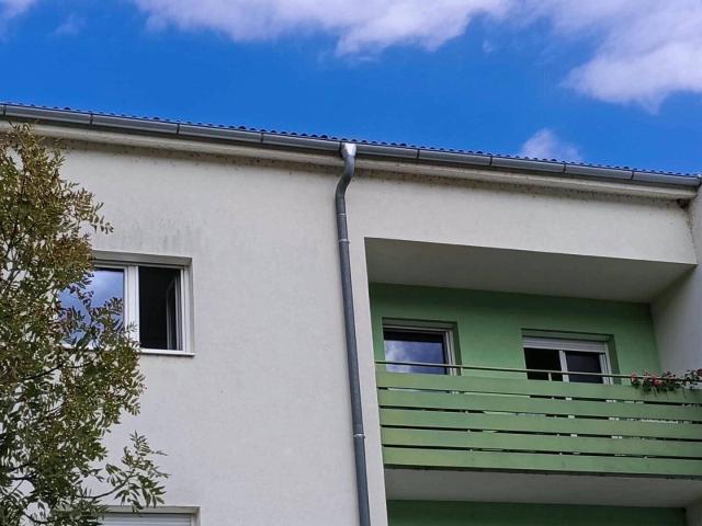 Charmante 90 m² Eigentumswohnung in Neusiedl am See – 3 Schlafzimmer, Balkon & Garage