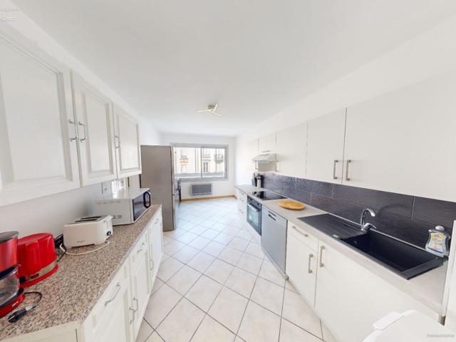 Charmante Colocation Meublée Rue Jeanne d'Arc 2 Chambre Disponible !