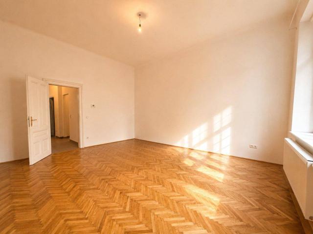 Charmante Altbauperle mit 3,40 m Raumhöhe & separater Küche – ideale City und Anlegerwohnung