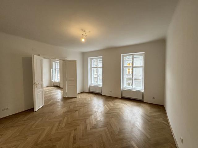 Charmante Altbauwohnung im 7. Bezirk mit klassischem Wiener Flair – GROSSZÜGIG, MODERNISIERT & ZENTRAL