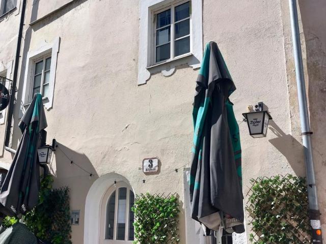 Charmante Altbauwohnung in Welser Altstadt zu vermieten!