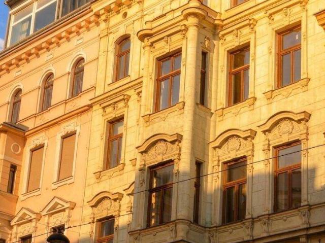 Charmante Altbauwohnung in 1070 Wien – hochwertig saniert!