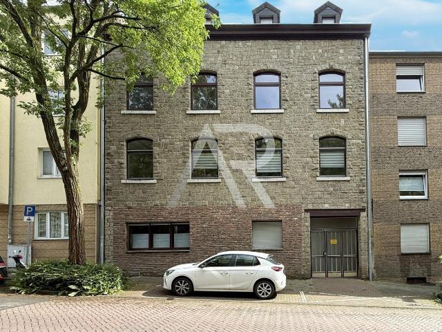 Charmante Altbauwohnung mit 3 Zimmern nahe der Stolberger Altstadt!