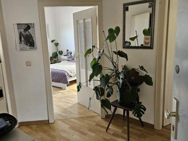 Charmante Altbauwohnung mit Balkon in bester Lage am Bahnhofsplatz in Trier verfÃ¼gbar ab 01.09.2026