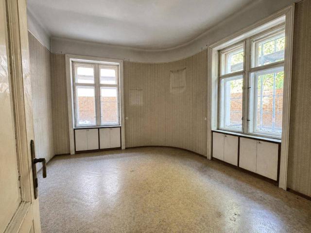 Charmante Altbauwohnung mit Entwicklungspotenzial im Herzen von Meidling Airbnb möglich!