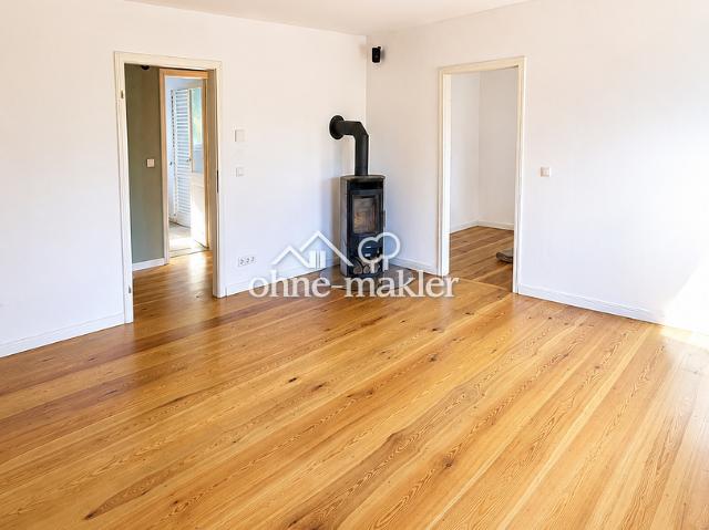Charmante Altbauwohnung mit Kamin, Balkon & Gemeinschaftsgarten in Berlin Neu Westend