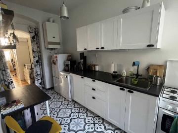 Charmante Altbauwohnung mit Innenhofgarten nahe Schubertpark
