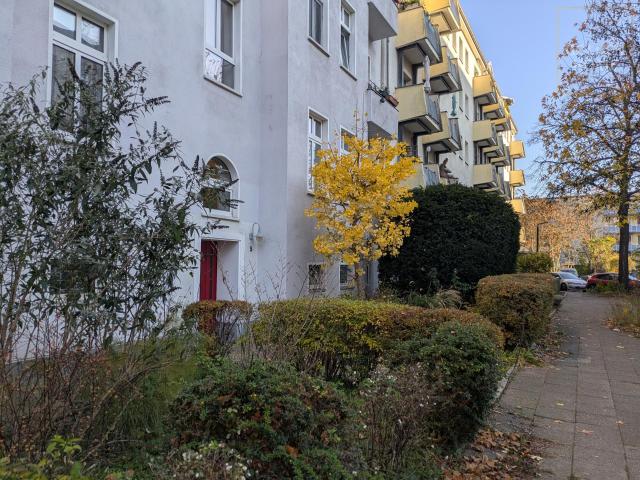 Charmante Altbauwohnung mit Südwest Balkon in Pankow
