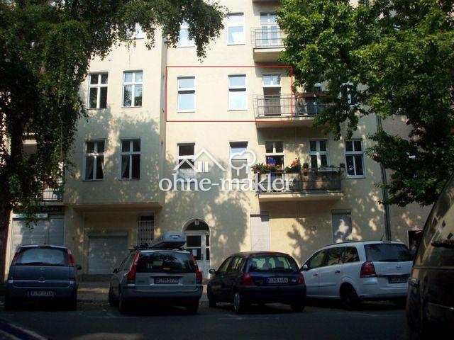 Charmante Altbauwohnung nahe Schloss Charlottenburg, sofort bezugsfrei, von Privat