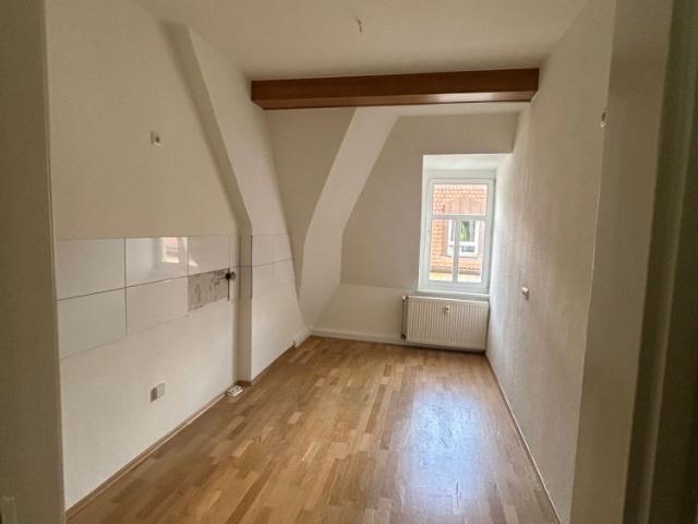 Charmante Altbauwohnung sucht junges Paar