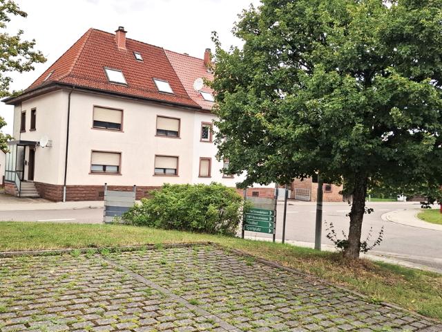 Charmante ältere DHH mit Flair in der schönen Südwestpfalz! Optional nutzbar für Großfamilie, 2 Parteien, Mehrgeneration im 1 2 FH mit Balkons, Garten und Garage!