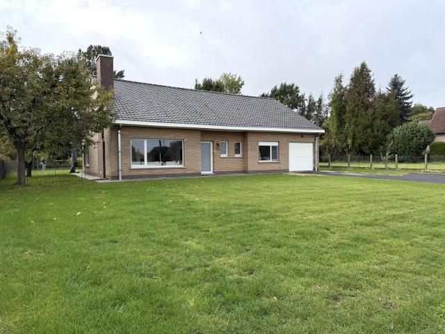 Charmante bungalow te huur in een rustige, groene omgeving