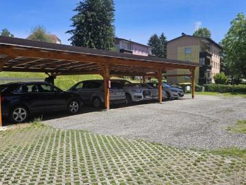 Charmante Garconnière mit Balkon & Stellplatz