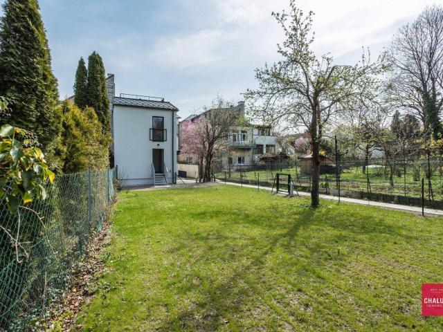 Charmante Gartenwohnung mit perfekter Raumaufteilung & Eigengarten in Hietzing