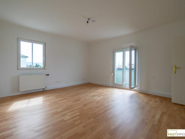 Charmante, generalsanierte 2 Zimmer Wohnung in Wiener Neustadt