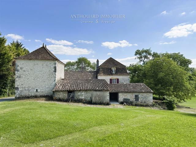 Charmante gentilhommière, piscine 195m² Villeréal