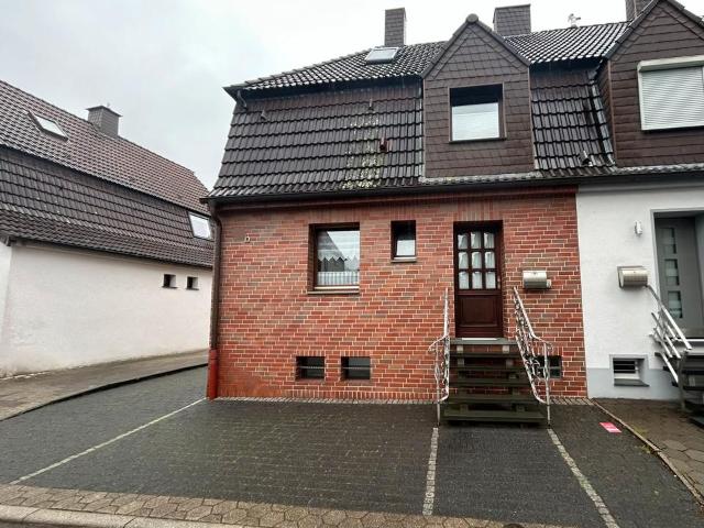 Charmante Doppelhaushälfte für die ganze Familie in Marl Brassert