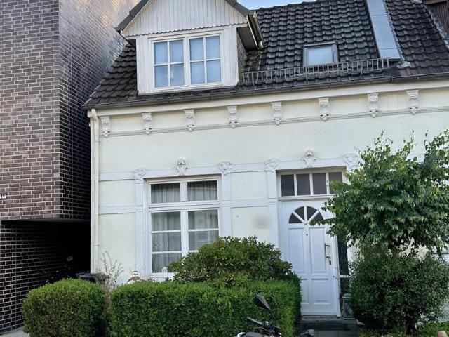 Charmante Doppelhaushälfte mit Geschichte – Bremen Schwachhausen