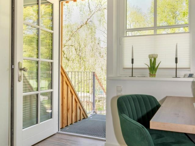 Charmante Dachgeschoss Ferienwohnung in Bad Zwischenahn. Erstbezug in besonderer Lage