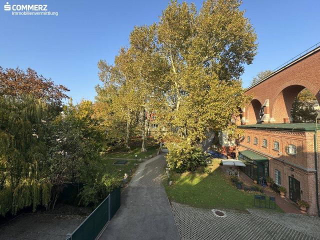 Dachgeschosswohnung in Wien