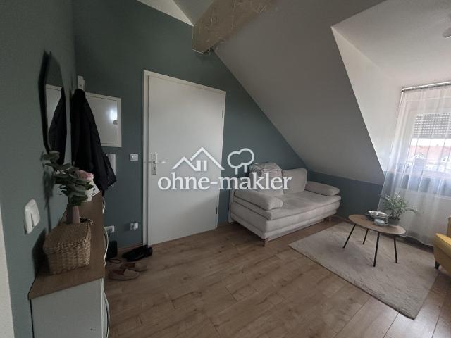 Charmante Dachgeschosswohnung in Poing