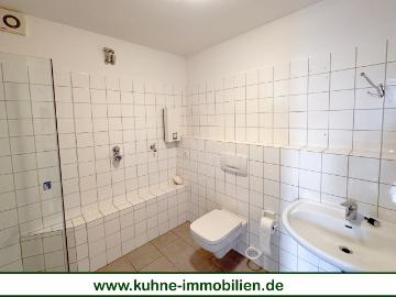Charmante Dachgeschosswohnung mit Balkon in zentraler Lage von Lünen