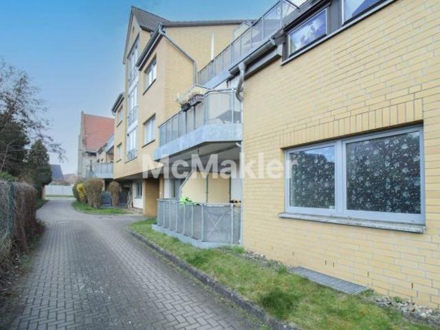 Charmante Dachgeschosswohnung mit Balkon und Stellplatz