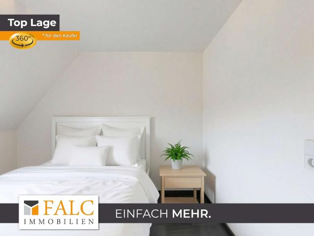 Charmante Dachgeschosswohnung mit Einbauküche, Stellplatz und Spitzboden