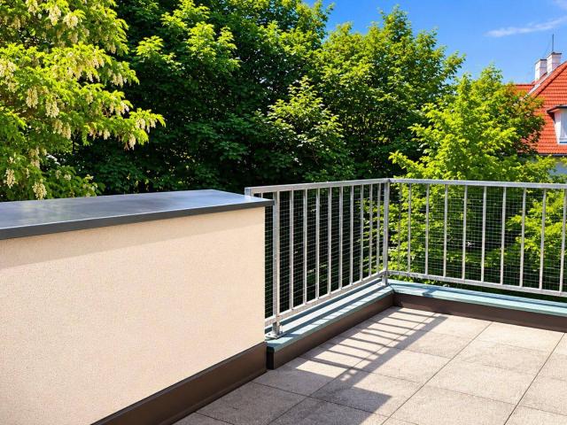 Charmante Dachgeschoßwohnung mit Sonnenterrasse und historischem Flair | ZELLMANN IMMOBILIEN