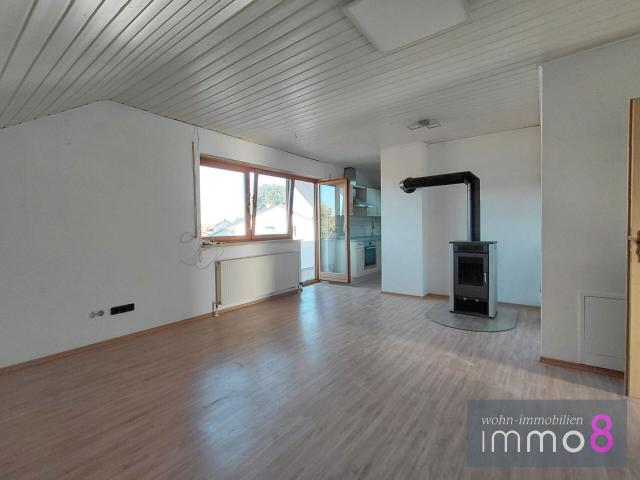 Charmante Dachgeschosswohnung Natur pur bei Ingolstadt