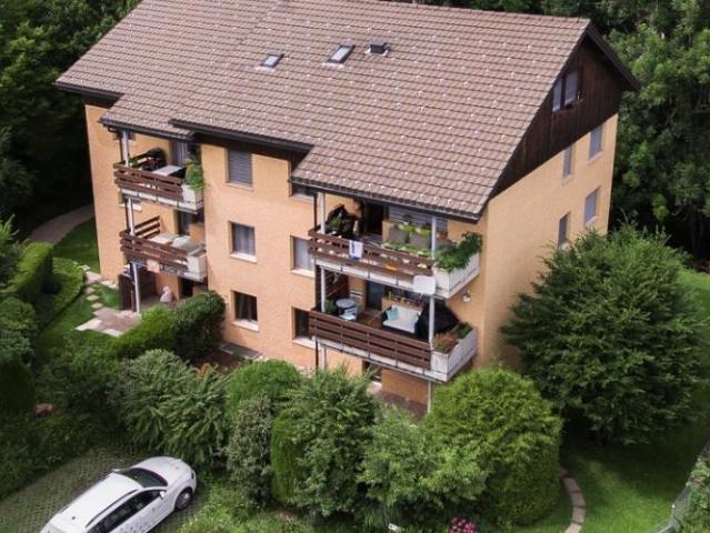 Charmante Dachwohnung in Hittnau Befristet