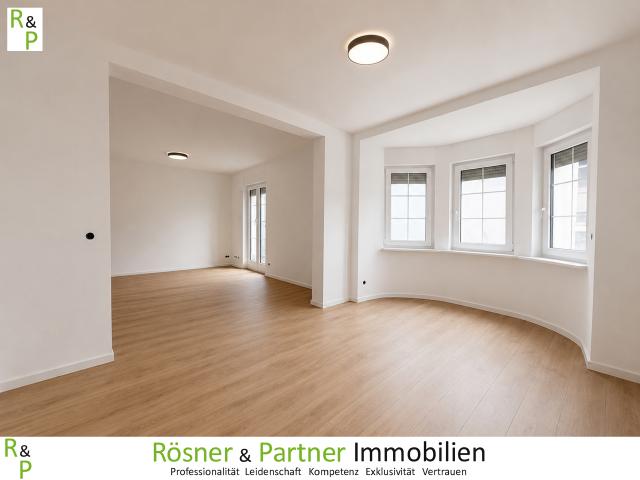 Charmante DHH stilvoll renov. mit gr. Garten & Garage