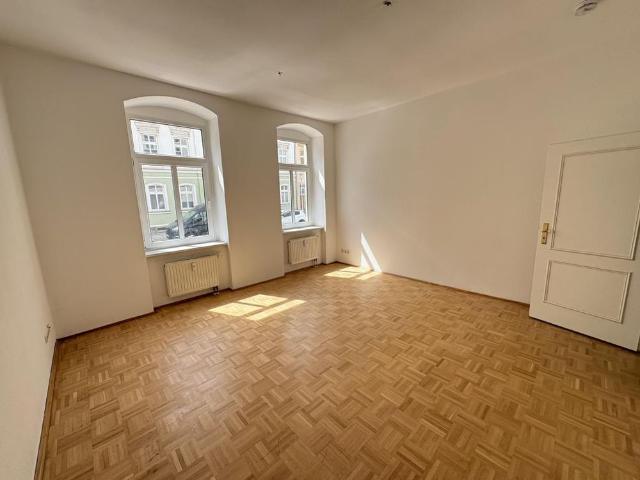 Charmante Drei Raum Wohnung mit Terrasse in Zwickau