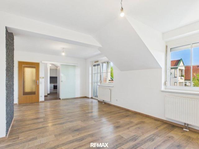 Charmante Eigentumswohnung mit sonniger Loggia und großzügigem Kellerabteil in Trausdorf an der Wulka