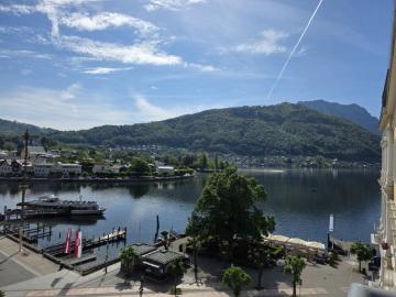 Charmante Eigentumswohnung mit Seeblick im ehemaligen Hotel Austria – direkt im Herzen der Stadt!