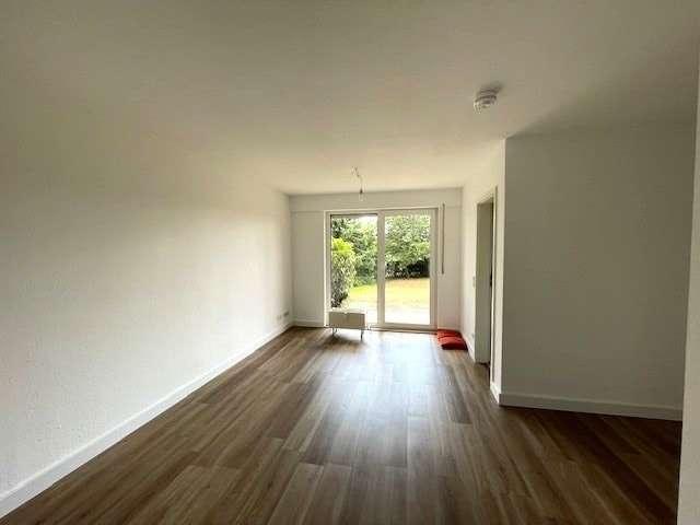 Charmante Erdgeschosswohnung mit Terrasse und Gartenanteil