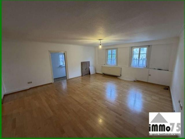charmante Erdgeschosswohnung mit Einbauküche und Stellplatz – ruhig wohnen, bestens angebunden
