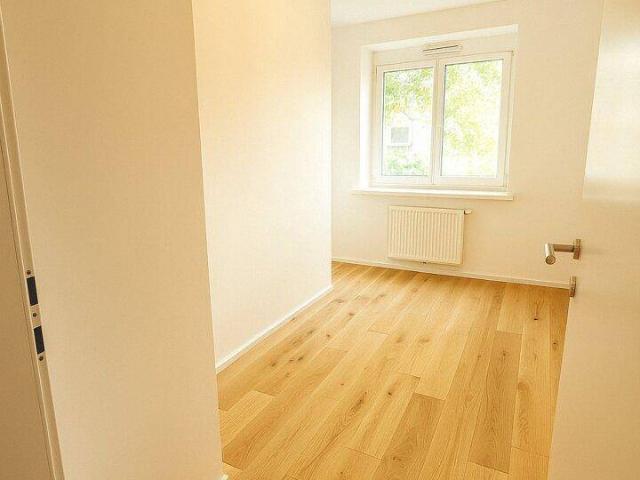 Charmante Erstbezug 4 Zimmer Altbauwohnung in Meidling – Perfekt für Wohnen oder als Anlage