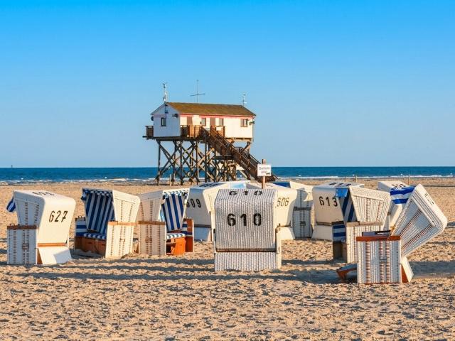Charmante Etagenwohnung in Toplage von St. Peter Ording mit Balkon und Stellplatz!