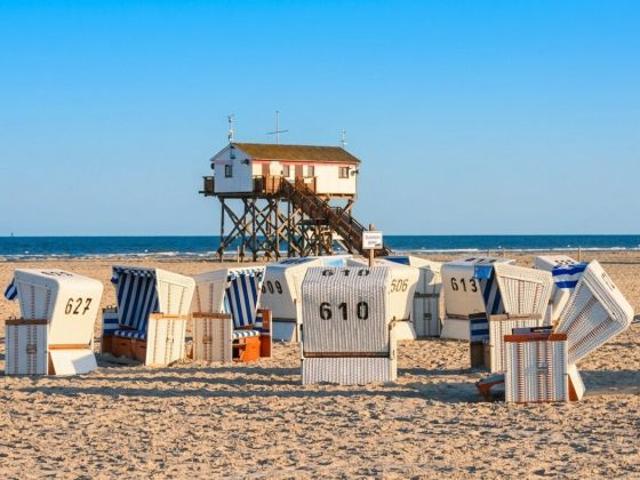 Charmante Etagenwohnung in Toplage von St. Peter Ording mit Balkon und Stellplatz!