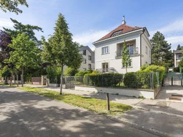 Charmante Familienvilla aus den 1930er Jahren in zentraler Döblinger Lage