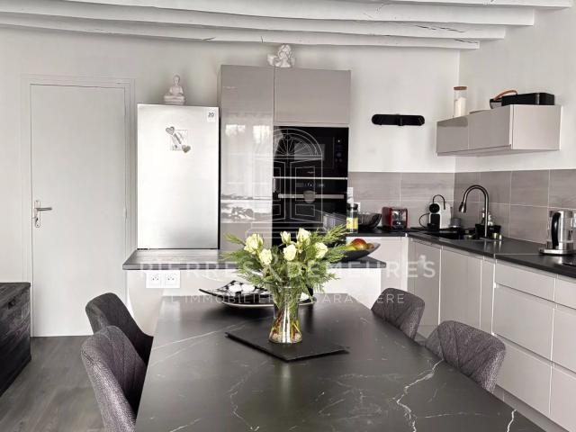 Charmante Fermette Avec Grange A Auvent 98m² Saint Août