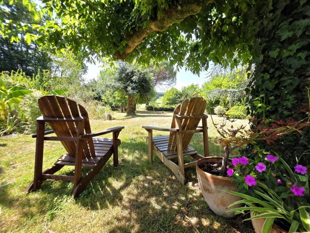 Charmante ferme avec maison d'amis, grange, piscine et vue p. 280m² Lévignac de Guyenne